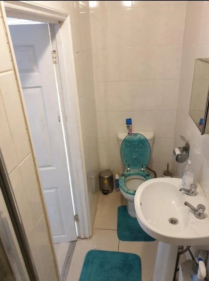 Lovely 1 Bedroom Apartment 5 Mins From Shorditch 런던